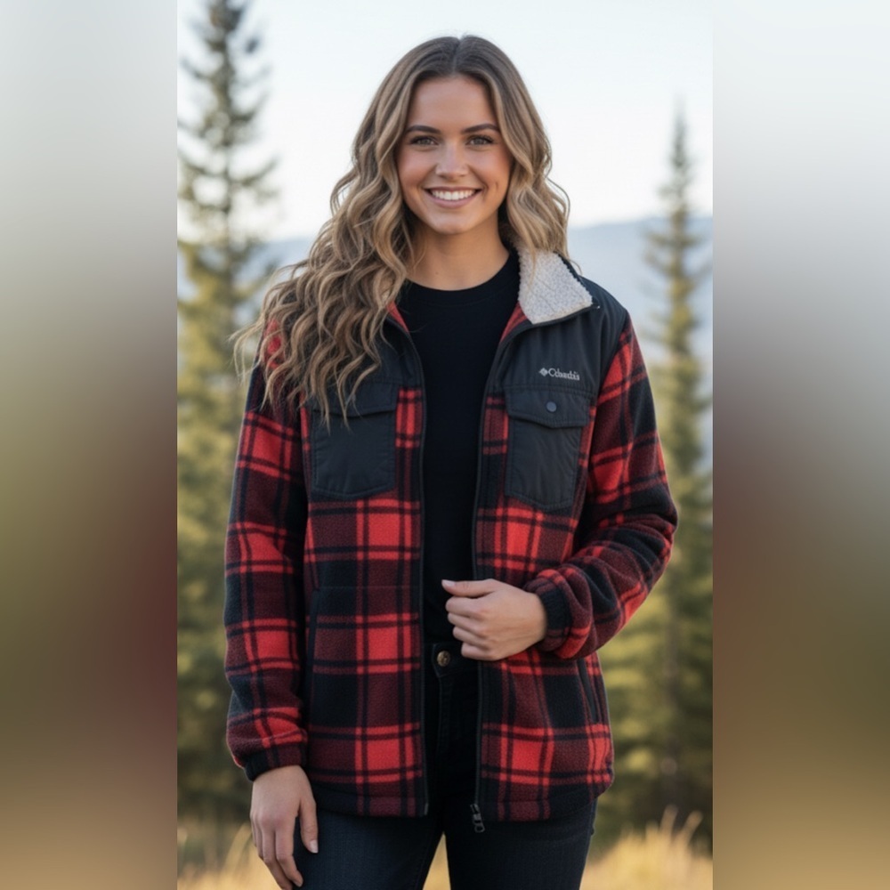 ✨Columbia Women's Red and Black Checkered Utility Jacket - Picture 2 of 10